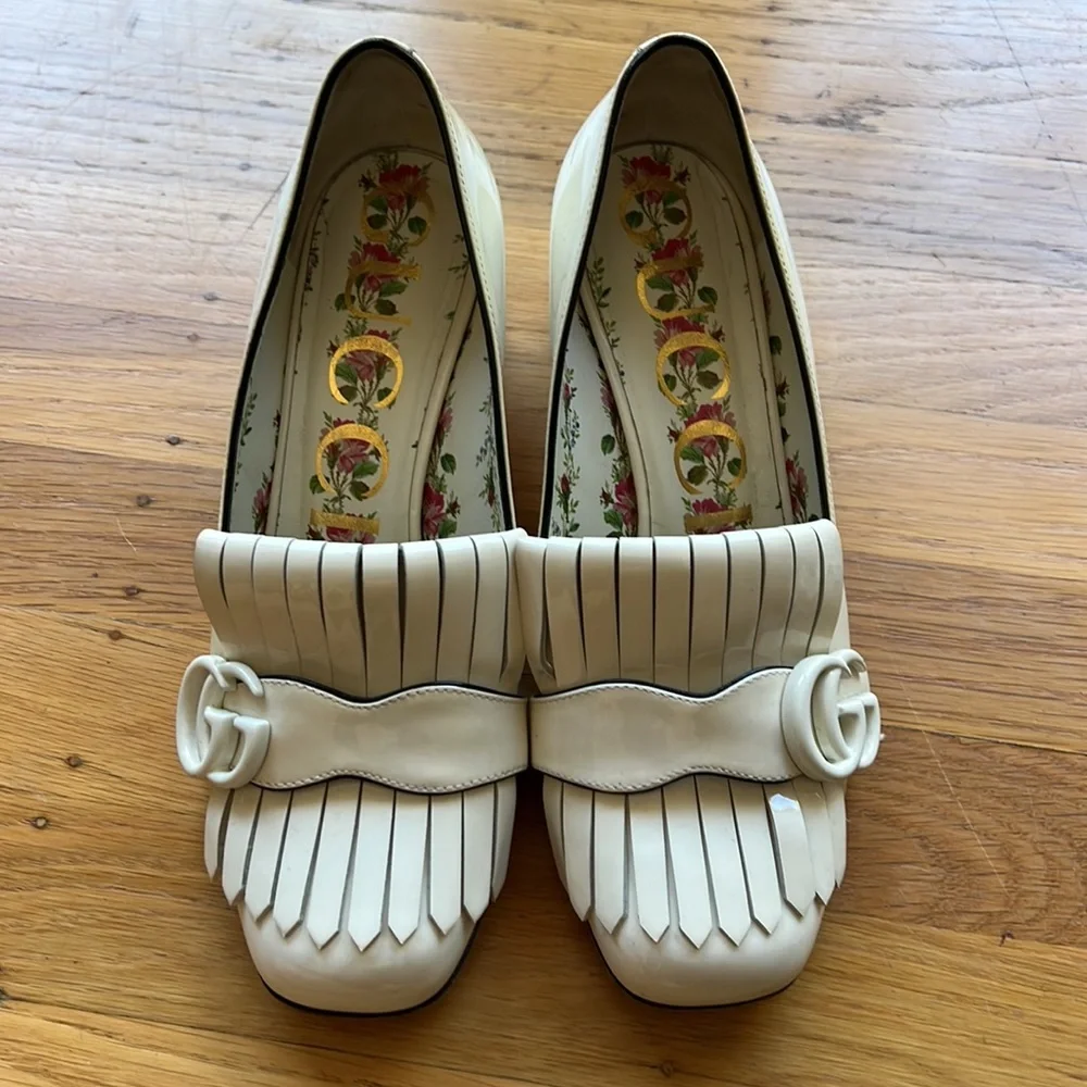 Gucci Marmont white patent leather heels - Picture 2 of 16